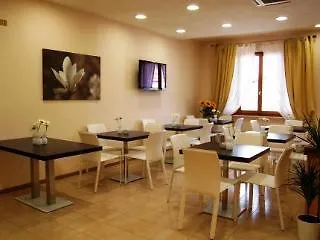 Centro 3*